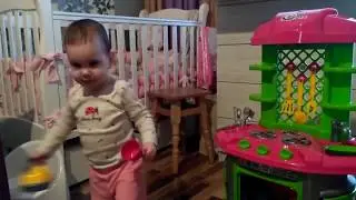 Кухня для маленькой хозяюшки :)