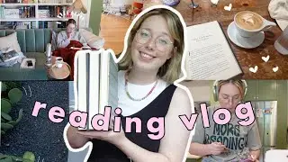 cozy reading vlog: beautiful fantasy read, coffee shops, and tiding up 💕 (3 books & 800 pages)