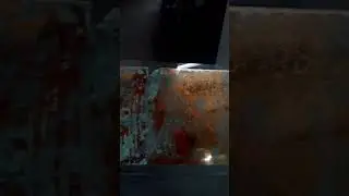 Действие химической окисляющей патины на медную поталь.