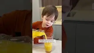 Мирон готовит для мамы обед. Он самый заботливый мальчик на свете 🥹 