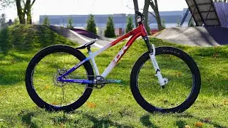Is AREA 47 the sickest Indoor Bike Park ??
