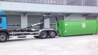 Вывоз мусора с грузчиками Москва