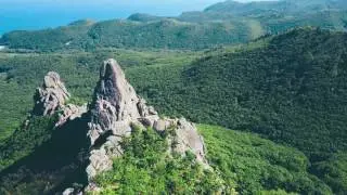 скала Замок в окрестностях Находки, (Чертов Палец) , бухта Спокойная