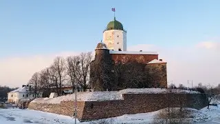 ЗАМОК КНУТССОНА ВЫБОРГ. ДЕЛИКАТЕС В БАШНЕ. СПАЛЬНЯ В ГОРОШЕК.