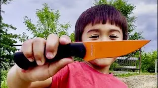 Tiny Hands, Big Knife: 5 Year Old Tests Out Montana Knife Company Blackfoot 2.0 Blaze Orange
