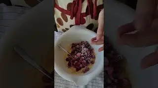 MAFINI SA CRVENIM VOĆEM 