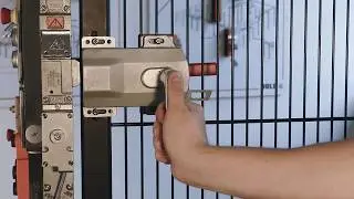 Türgriffbetätiger für SAFEMASTER STS - komfortables und ergonomisches Öffnen von Schutztüren