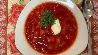 Ukrainian Borscht with Sour Cream / Kids Will Be Home