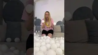 СПИТ В БАССЕЙНЕ БЕЗ ПОДУШКИ #funnysongs #humor #жиза #comedymusic #comedy #fakemusic #music