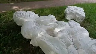 В реку Березовец в Дмитрове сливают канализацию. Обращаю внимание Губернатора Московской области