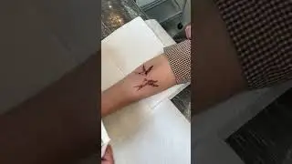 Тату для девушки на руке, нежные ласточки. Татуировка с птицами на предплечье от мастера Kot Tattoo