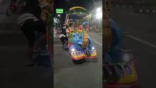 Naik kereta odong odong keliling Alon Alon Trenggalek #shortvideo