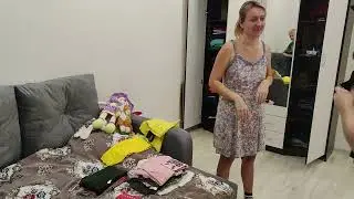 cluttering up the closet we throw things away, try on haul / расхламление шкафа, выбрасываем вещи