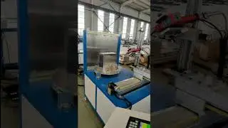 Автоматическая лазерная сварка короба по двум осям плюс поворотное устройство.