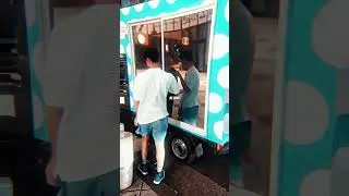 👀 These little cars in Japan 🤫