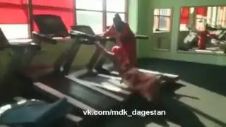 Спорт дошол и до бабушек 😂😂😂😂СТАВ ЛАЙК И ПОДПИСОВАЙСЯ НА КАНАЛ👑👑👑👍👍✌