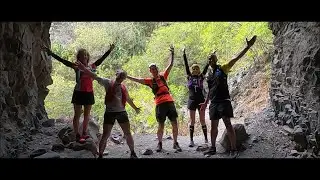 LES SENTIERS DE LA REUNION    ROCHE PLATE PAR DEUX BRAS