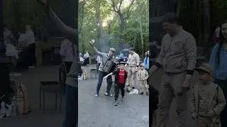 ДЕТИ СТЕСНЯЮТСЯ 