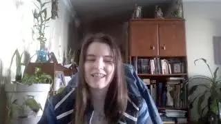 Learn Portuguese, Spanish and English with Sofia on PolyTripper