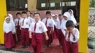 Dibuang sayang.. 🥰 belajar berhitung memanfaatkan lingkungan sekitar #spanji #kelas1 #matematika