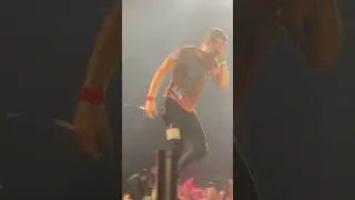 DRUNK Chris Martin “so high” - Coldplay live in Atlanta- Music of the Spheres 