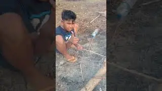 bocil kelaparan di hutan