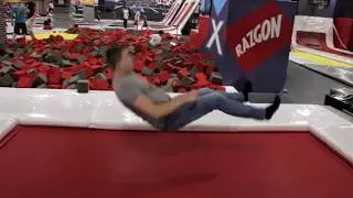 Зомби вообще-то. Батутный центр. ТРЦ Алатырь.