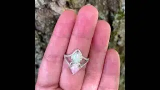 Серебряное кольцо с опалами, размер 17