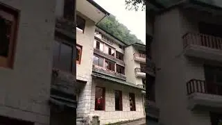 Orel sumaq у подножия Мачу Пикчу