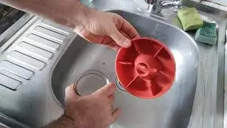 ПОИЛКА С СЕКРЕТОМ