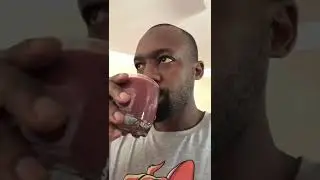It doesn’t matter many bananas you add… it’s a banana smoothie 😑