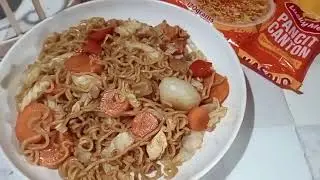 lucky me pansit Canton over load