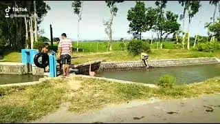 Mandi di kali Cepek Malasan Durenan #nostalgia
