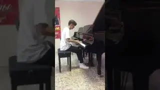Игра на фортепиано