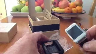 Samsung Galaxy Gear unboxing first impression
