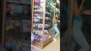 CAMINANDO CARACAS VENEZUELA (la marron)