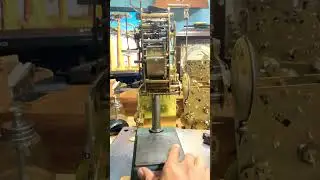 1 cái chân treo máy rất vừa ý