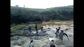 Banjir bandang maut datang mendadak
