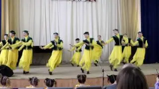 Чеховская школа искусств. Хореографический ансамбль РОДНИЧОК.  Узбекский танец
