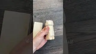 Carving a bear out of wood 🪵