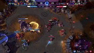 HotS - Mal'Ganis Huggin The Enemy Nexus