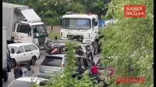 В Благовещенске произошло тройное ДТП: от удара перевернулся Lexus