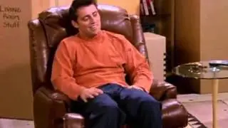 Джоуи скучно :D (прикол из сериала 