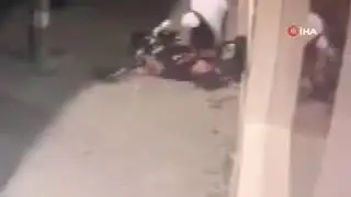 Bir İlde Kameralara Yakalanan Kızlarn Kavgası Kamerada!!!! (TEK ATTI)