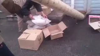 что єто єхххооо знак вопроса? аааа... !!! это вувузелла )