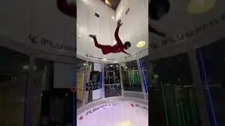 Making indoor skydiving look EASY 😯