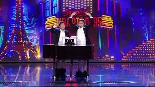 Jewish Ukraine President Volodymyr Zelensky playing piano with dick for five minutes again