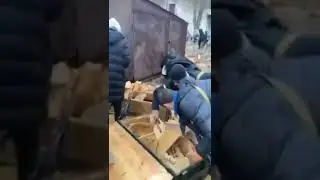 Роздача зброї у Києві на Оболоні