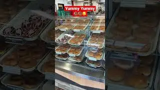 Yummy Donuts #shorts #krispykreme