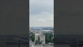 В Воронеже беспилотник врезался в многоэтажку